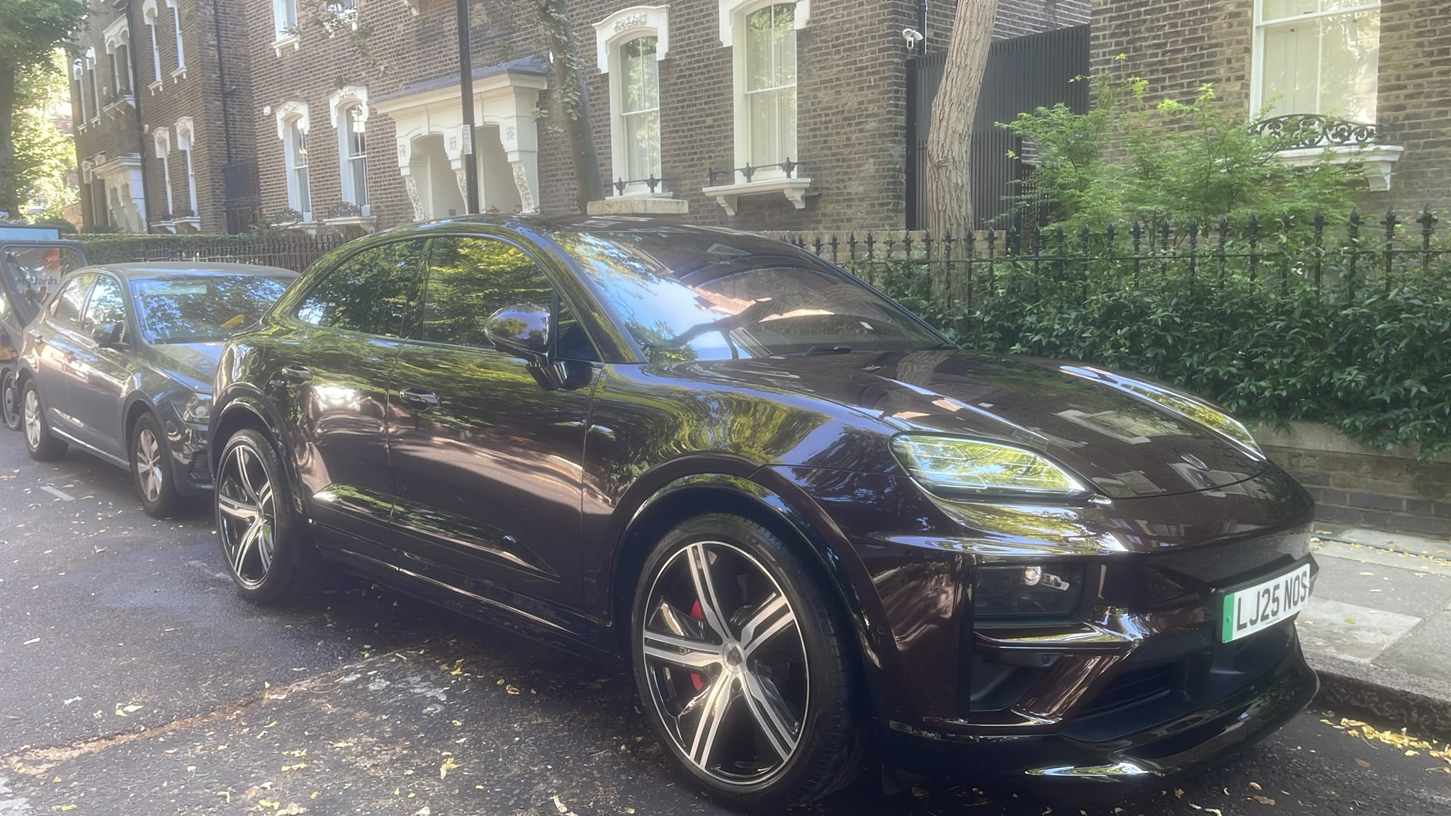 Porsche Macan washed by Superb Car Wash